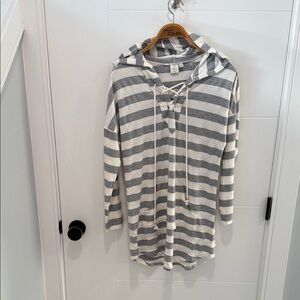 Saint Tropez West Gray and White Striped Hooded Tunic size medium